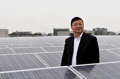 從賣血求生到百億能源巨頭 一位父親不留分文給兒子的創業傳奇